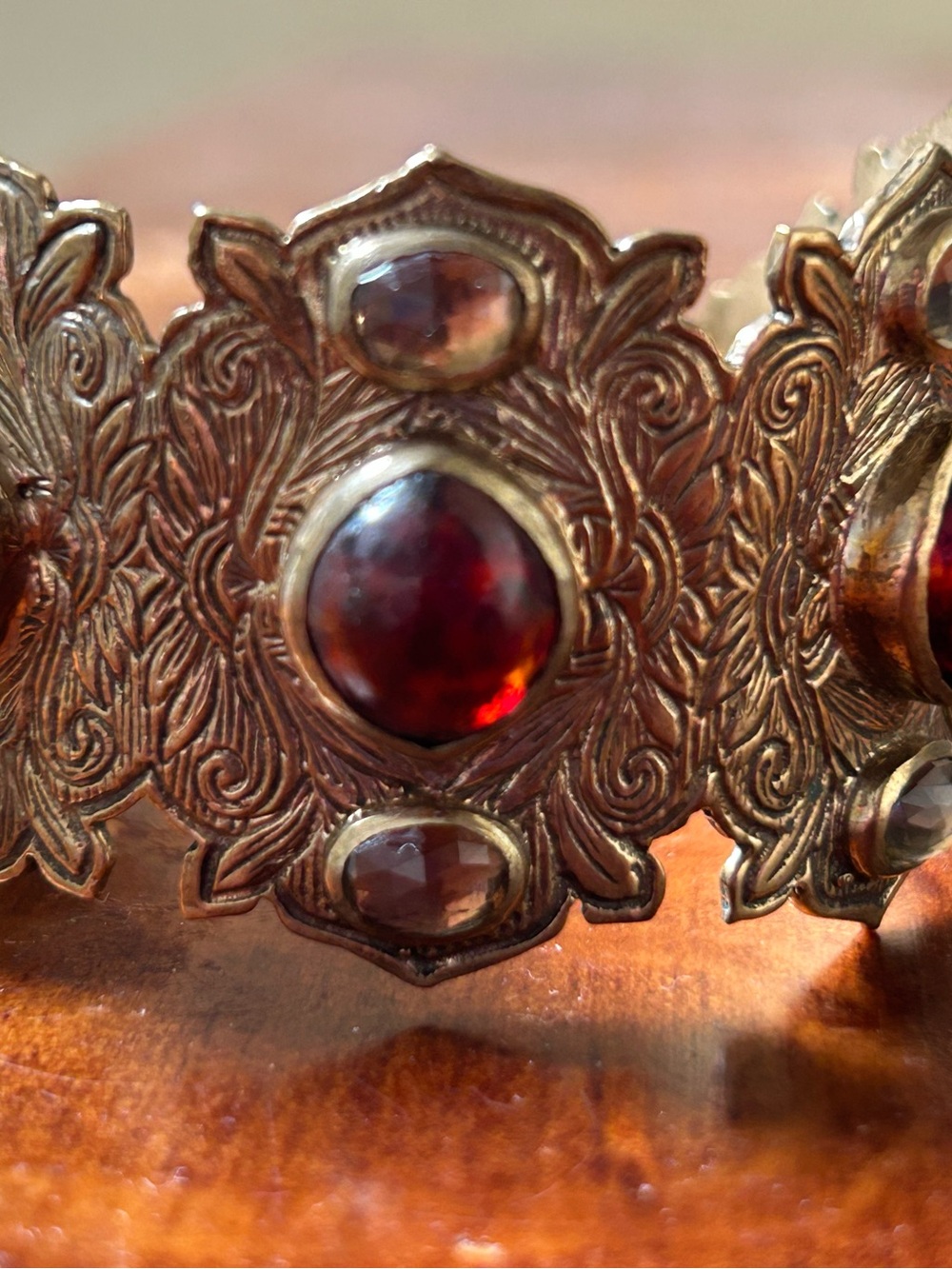 Vintage-Style Gold Bracelet with Deep Red Gemstones